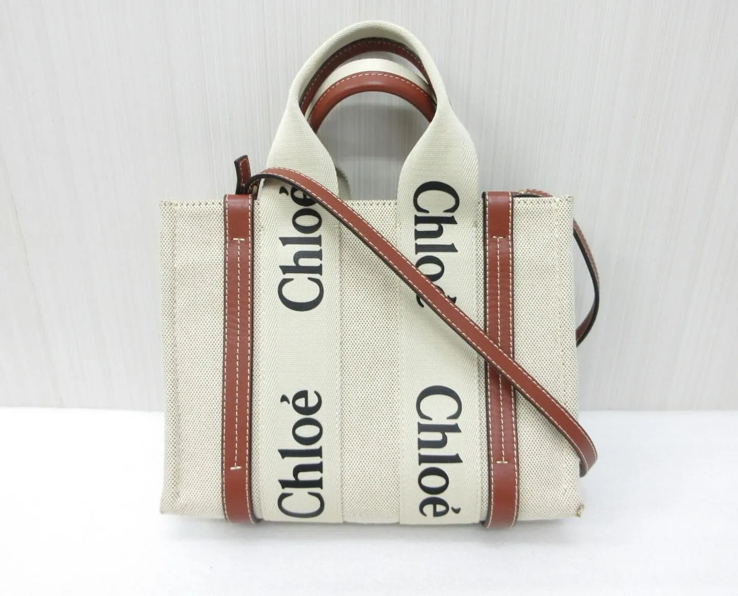 Chloeクロエのバッグウッディスモールトートバッグショルダ...