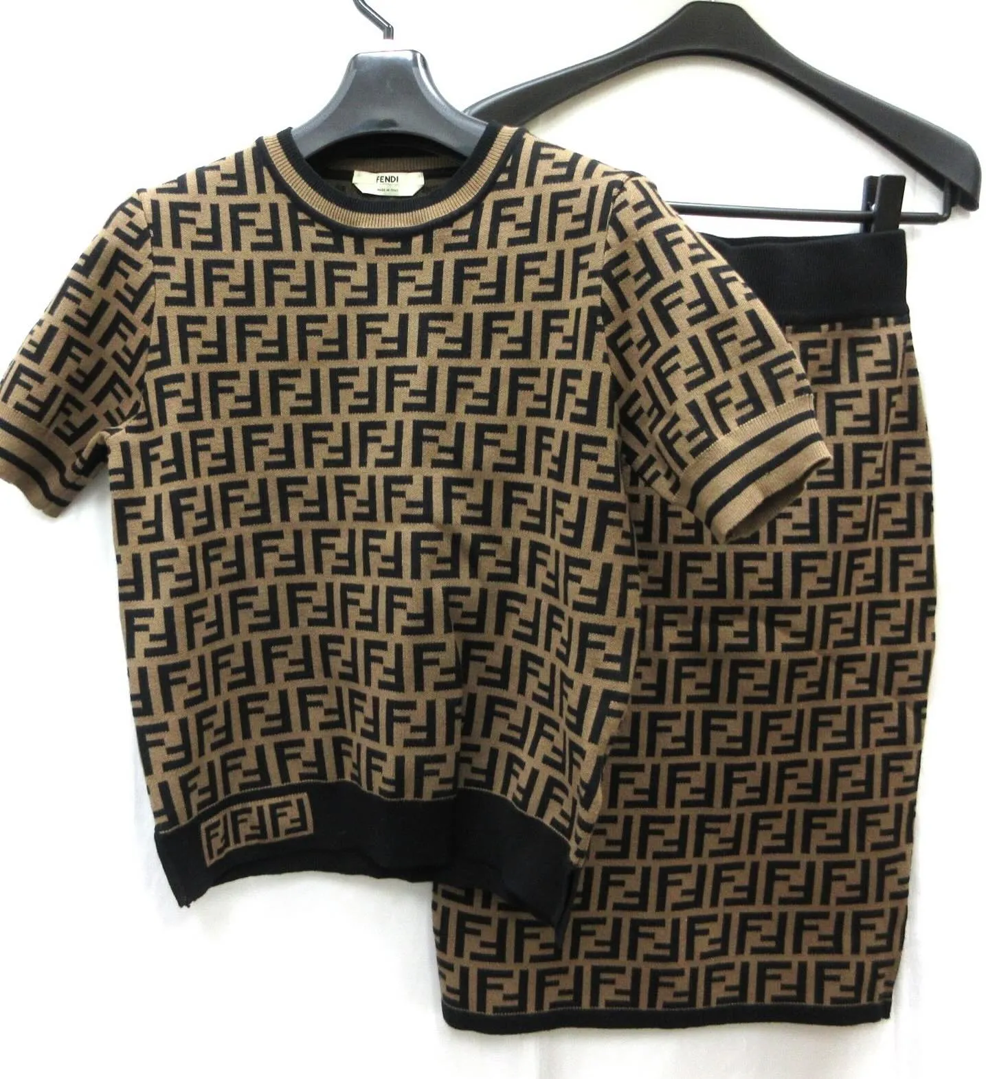 FENDIフェンディのアパレル洋服ズッカ柄トップススカートセ...