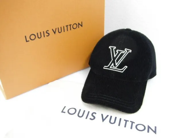 LVルイヴィトンの小物LVロゴキャップ帽子を買取させていただ...