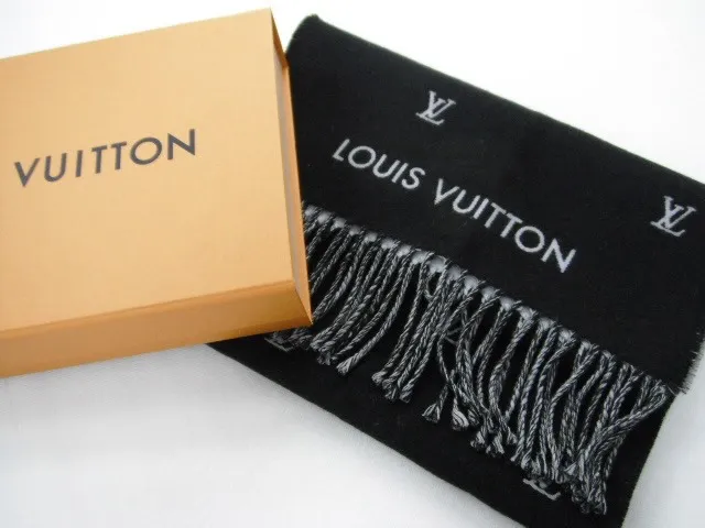 LVルイヴィトンの小物ウール100%ロゴマフラーを買取させて...