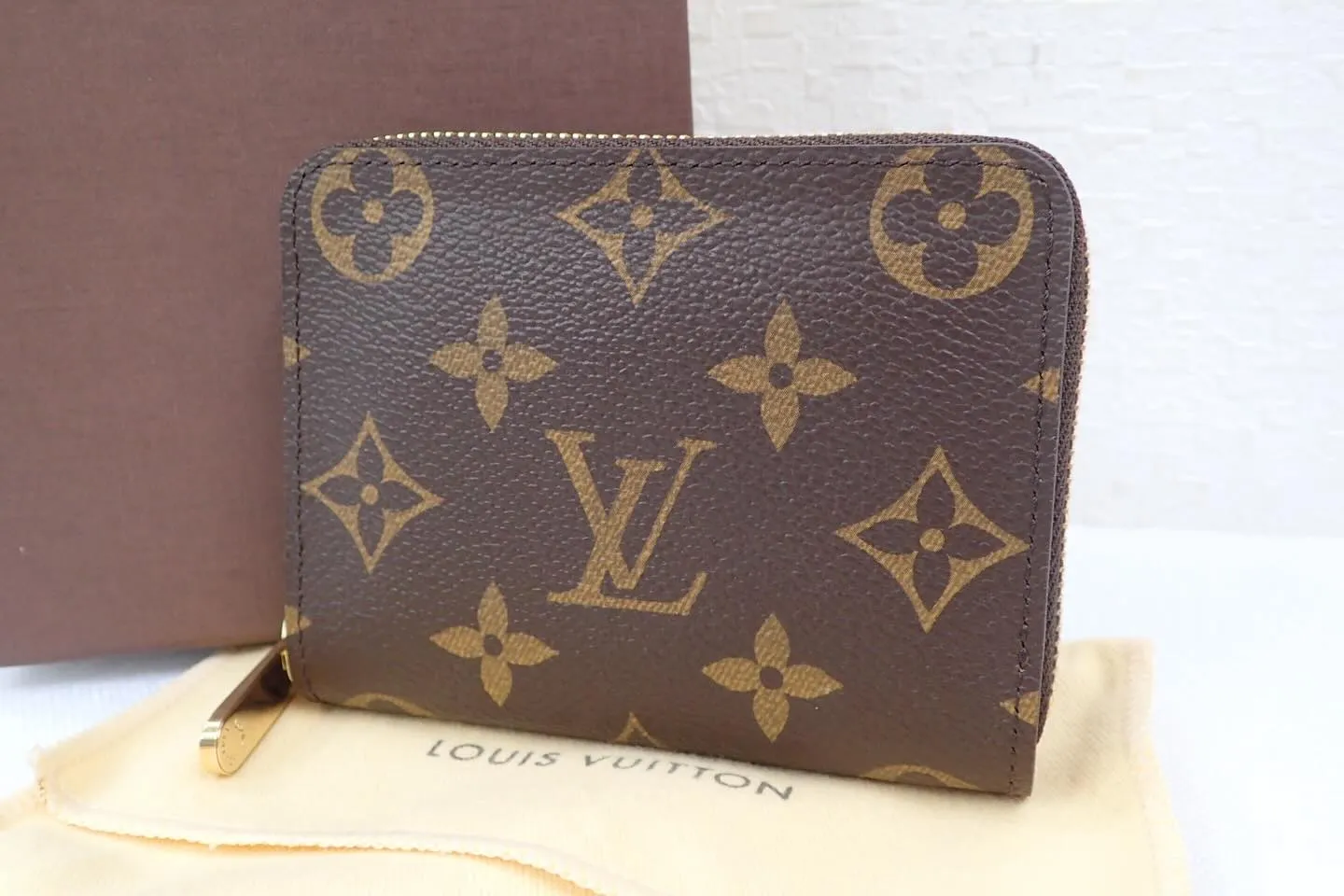 LVルイヴィトンの小物ジッピーコインパース小銭入れコインケー...